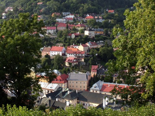 V Banskej Štiavnici budujú nový zberný dvor, v uliciach pribudnú stojiská